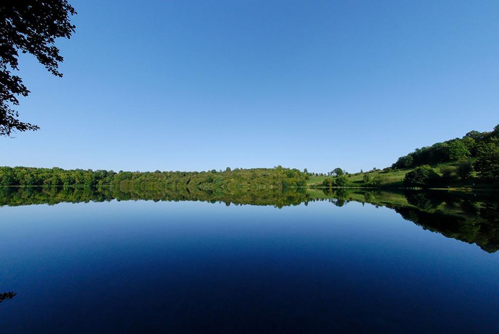 Ferienwohnung Seeblick Schalkenmehren Szoba fotó