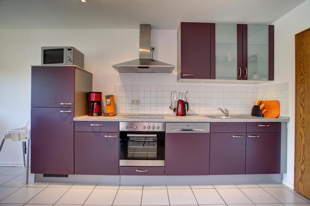 Ferienwohnung Seeblick Schalkenmehren Szoba fotó